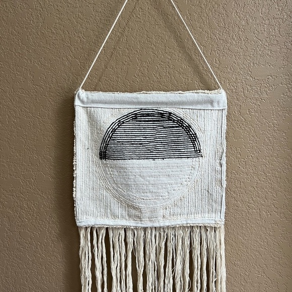 Beautiful hand woven indian wall tapestry - Picture 5 of 5